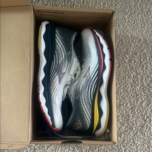 listing-status-banner